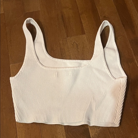 Aritzia White Ribbed Cropped Tank Top - Picture 3 of 4